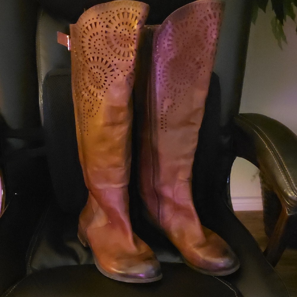 Gianni Bini Brown Leather Knee-High Boots